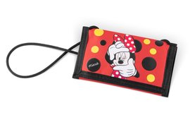 Penenka se nrkou na krk Minnie